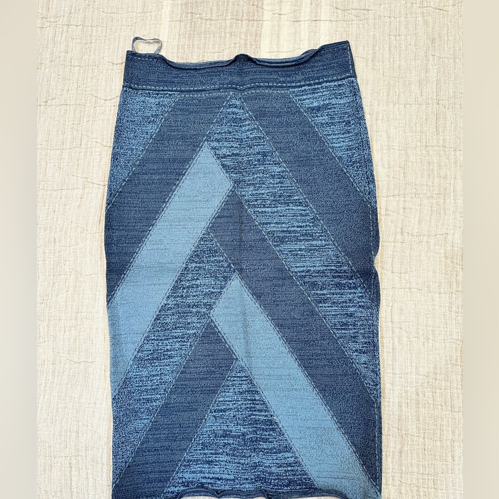 Bcbg maxazria skirt